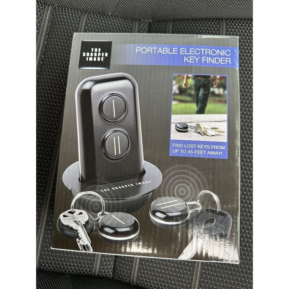 Sharper‎ Image Portable Electronic Key Finder Finds Keys 45 Feet Away 2 Key Fobs